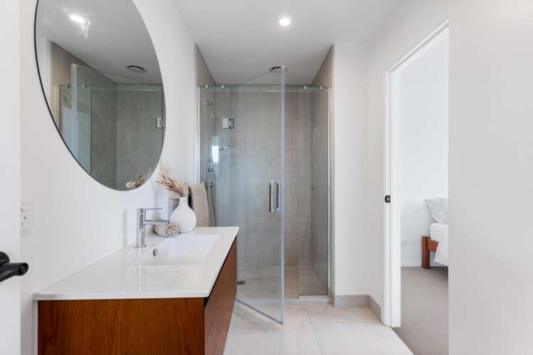 26F Brennan Avenue Te Atatu Peninsula_16