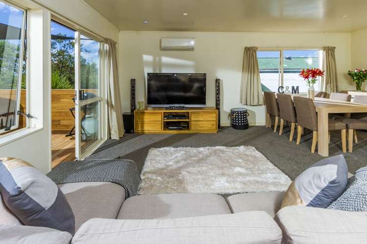 2/98a Birkdale Road Birkdale_6