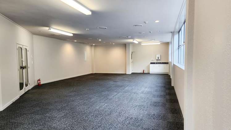 L1, T1/28-30 Grey Street Tauranga Central_2