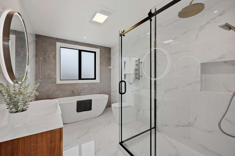 6A Gulf Crest Bucklands Beach_29