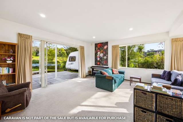 12 Woodfern Crescent Titirangi_3