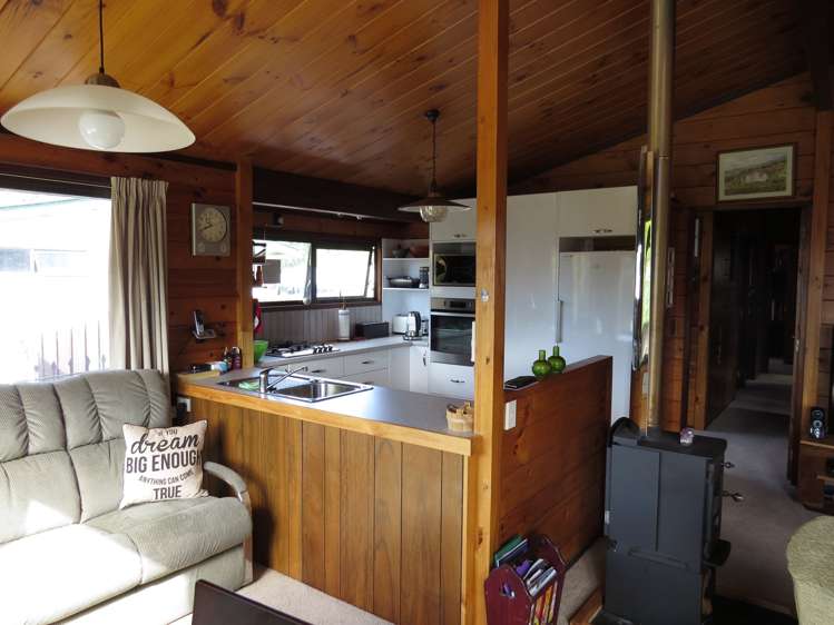 5 Peter Lippa Drive Kawerau_16