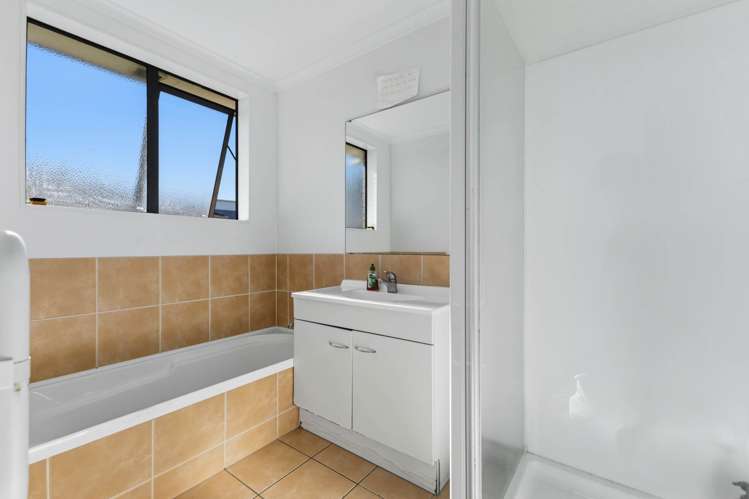 18 Scotts Field Drive Takanini_11
