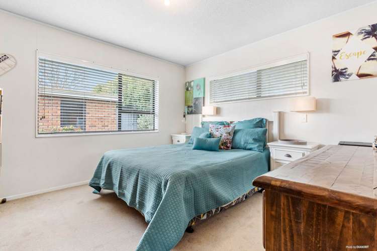 2/3 Kelvin Road Papakura_8