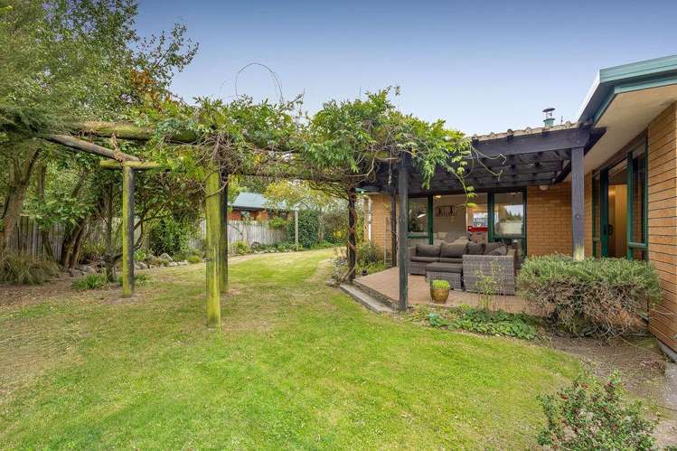 17 Devon Crescent Darfield_16