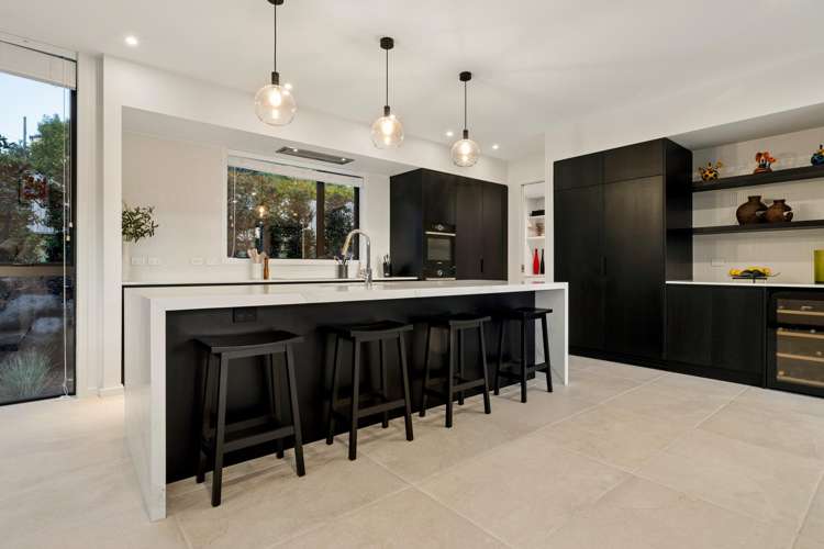 29 Oscar Road Greenhithe_6