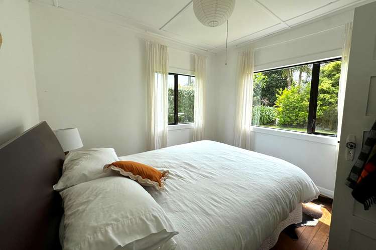 1059 Pouewe Street Kawhia_9