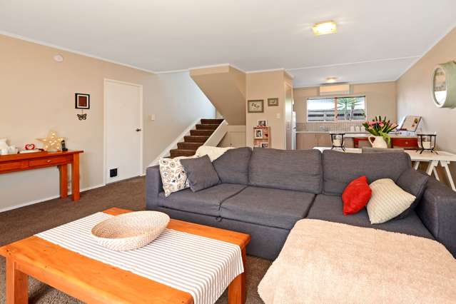 2/772 Beach Road Browns Bay_2