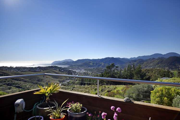 327 Princes Drive Britannia Heights_12