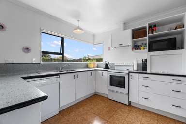 2/44 Picquet Hill Road_1