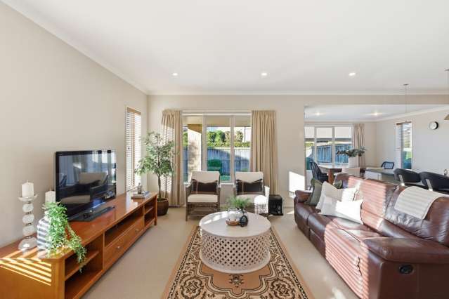 25 Applefield Court Northwood_4