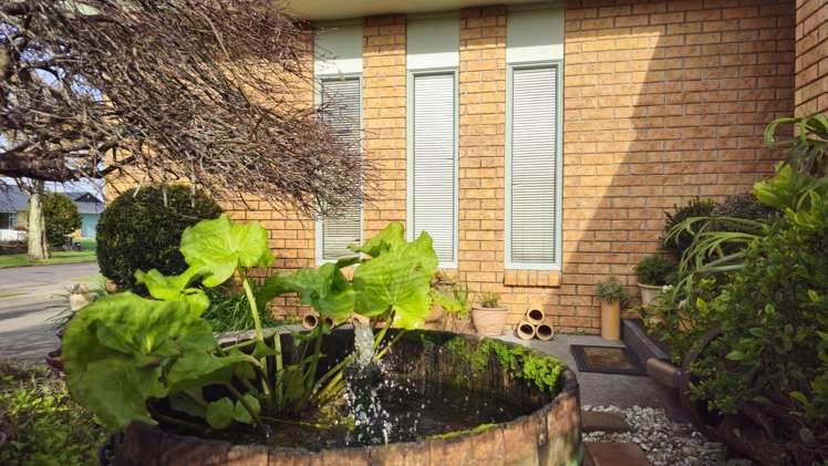 9 Edgewater Grove_5