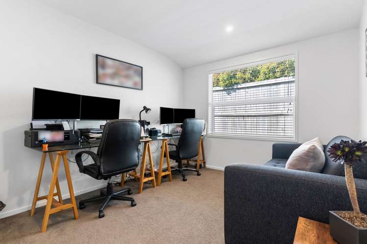 146 Eighth View Avenue Beachlands_23