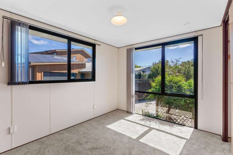 10 Robert Grove Paraparaumu_8