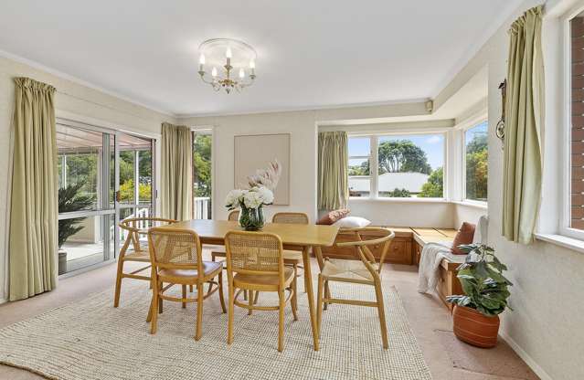 24 Larsen Crescent Tawa_2