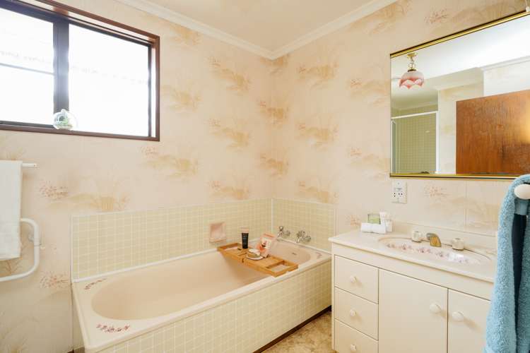 4 Catherine Street Windsor_11