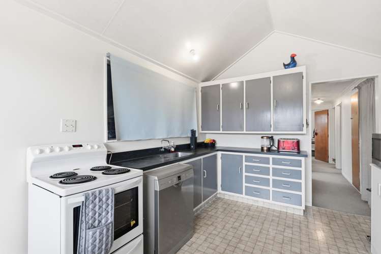 42 Avon Road_2