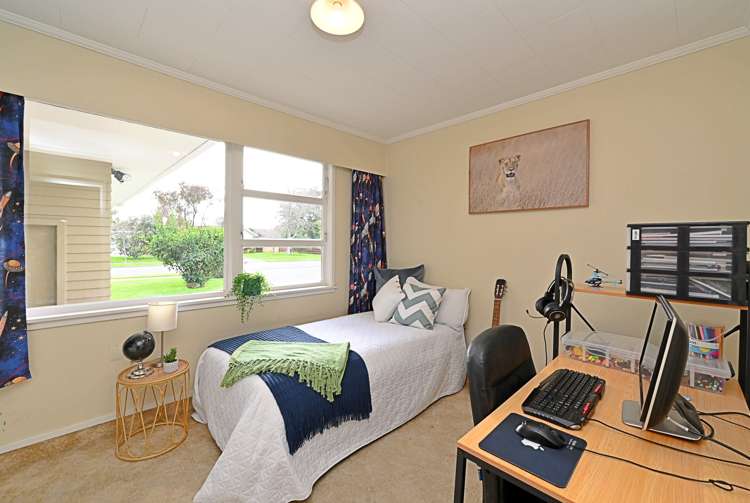 38 Upham Crescent Taradale_14