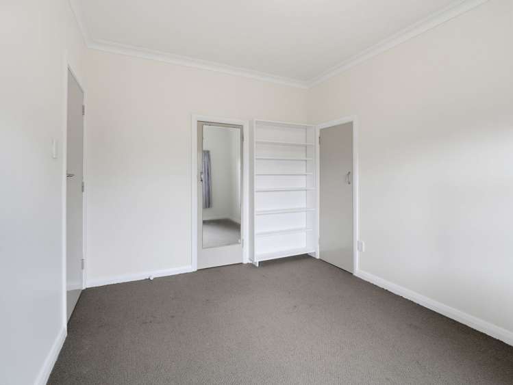 595 Queen Street East Levin_10
