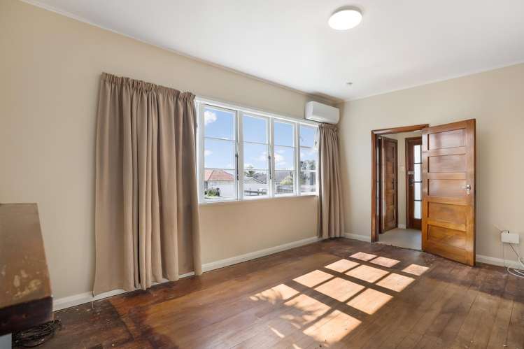 30 Onewa Road Northcote_7