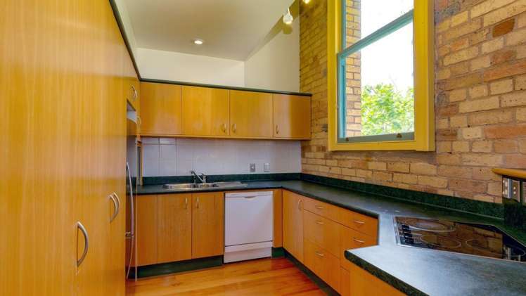 8/203 Hobson Street Auckland Central_7