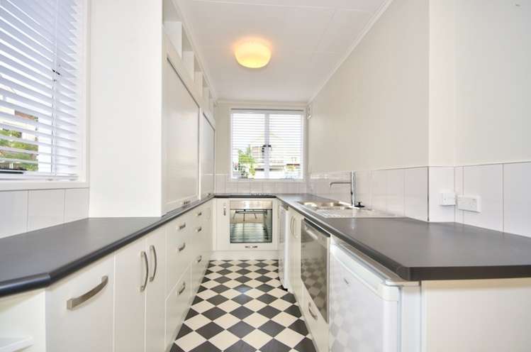 2/135 Jervois Road Herne Bay_5