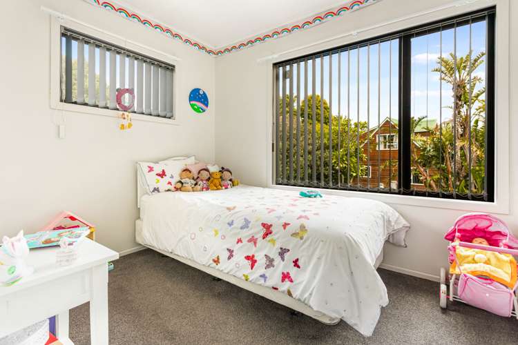 31 Rewarewa Road Te Atatu Peninsula_13