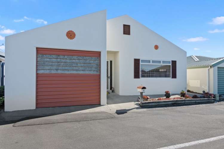 10 Hawthorn Way Richmond_10