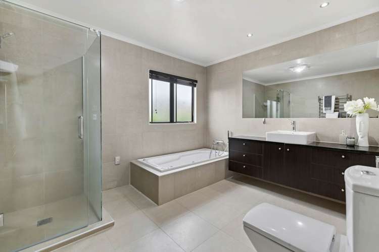 2 Vin Alto Drive Flat Bush_23