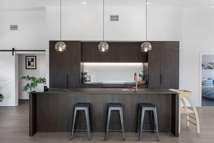 67 Magnum Drive Cromwell_2