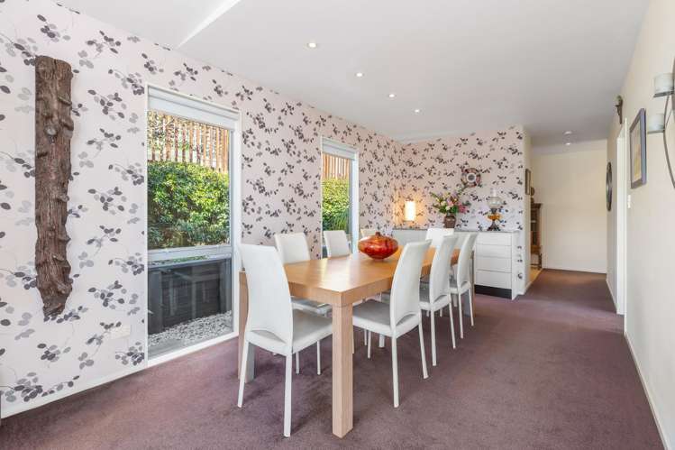 10 Veronica Close Red Beach_13