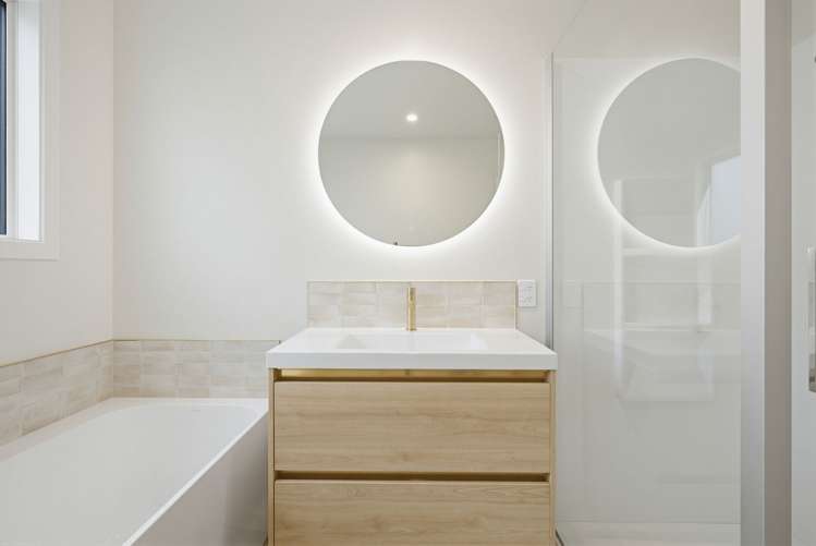 6 Homestead Avenue Stoke_17