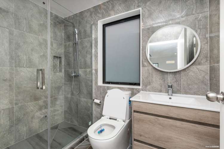 6 Roku Place Papakura_9