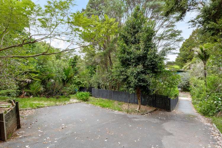 38 Laingholm Drive Laingholm_20