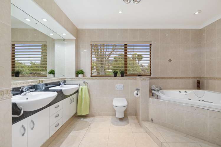 221 Razorback Road Bombay_18