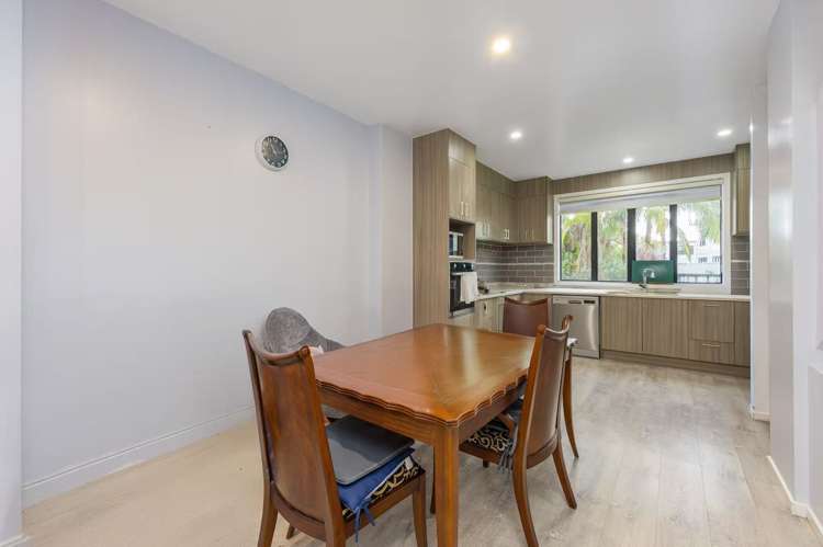 17/17 Lyon Avenue_2