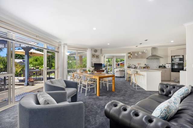 2 Commodore Court Gulf Harbour_1