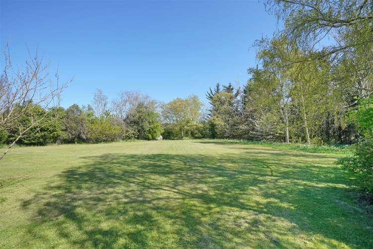 77 Mount Thomas Road Fernside_17