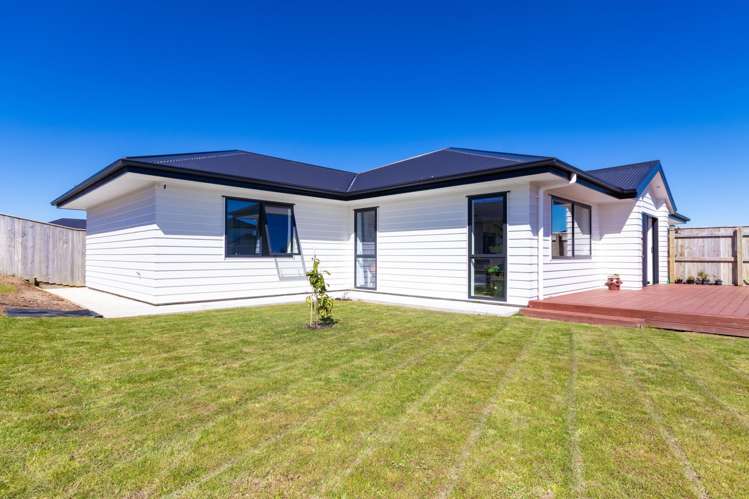 12 Corsica Court Fitzherbert_20