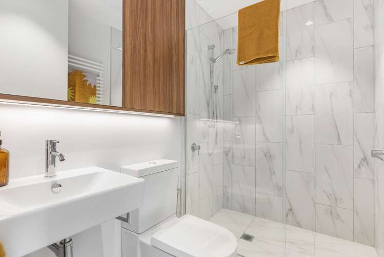 12 Jean Caldwell Way Island Bay_10