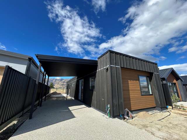 7 Gillespie Street Lake Hawea_2