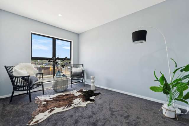 Modern 4-Bedroom Family Home in Prime Takanini...