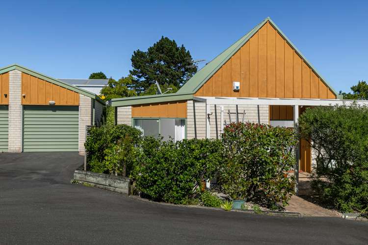 9/34 Waipuia Place Greenhithe_13