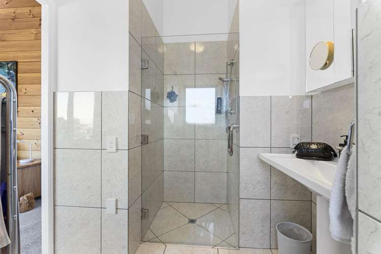 10 Ridge Lane New Plymouth_19