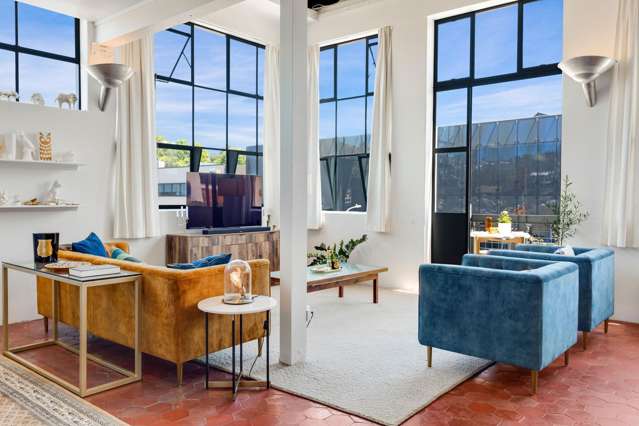 3/12/91 St Georges Bay Road Parnell_2