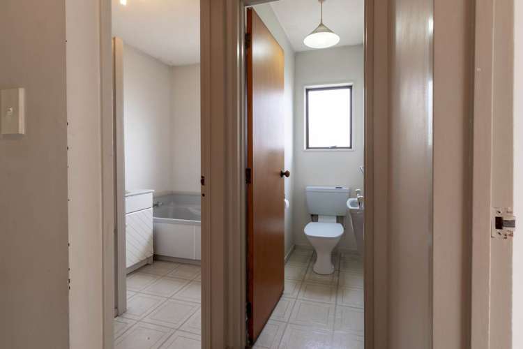 10 Sandgate Avenue Botany Downs_12