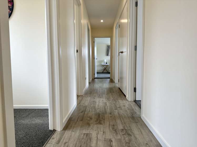 8 Chatham Rise Seaward Bush_33