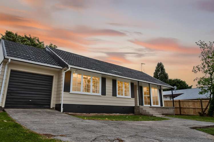 74 Snell Drive Chartwell_1