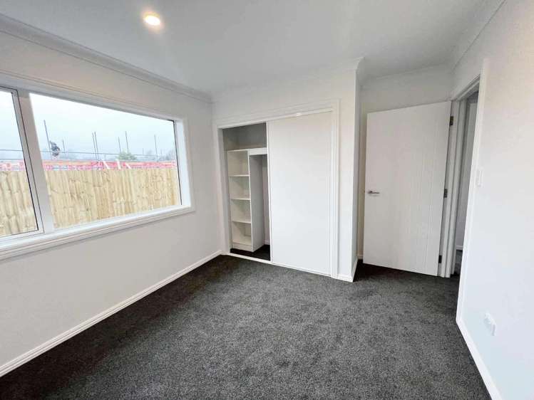 51 Mcquillan Avenue Woodend_11