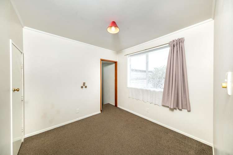 17 Bodi Place Te Atatu South_5